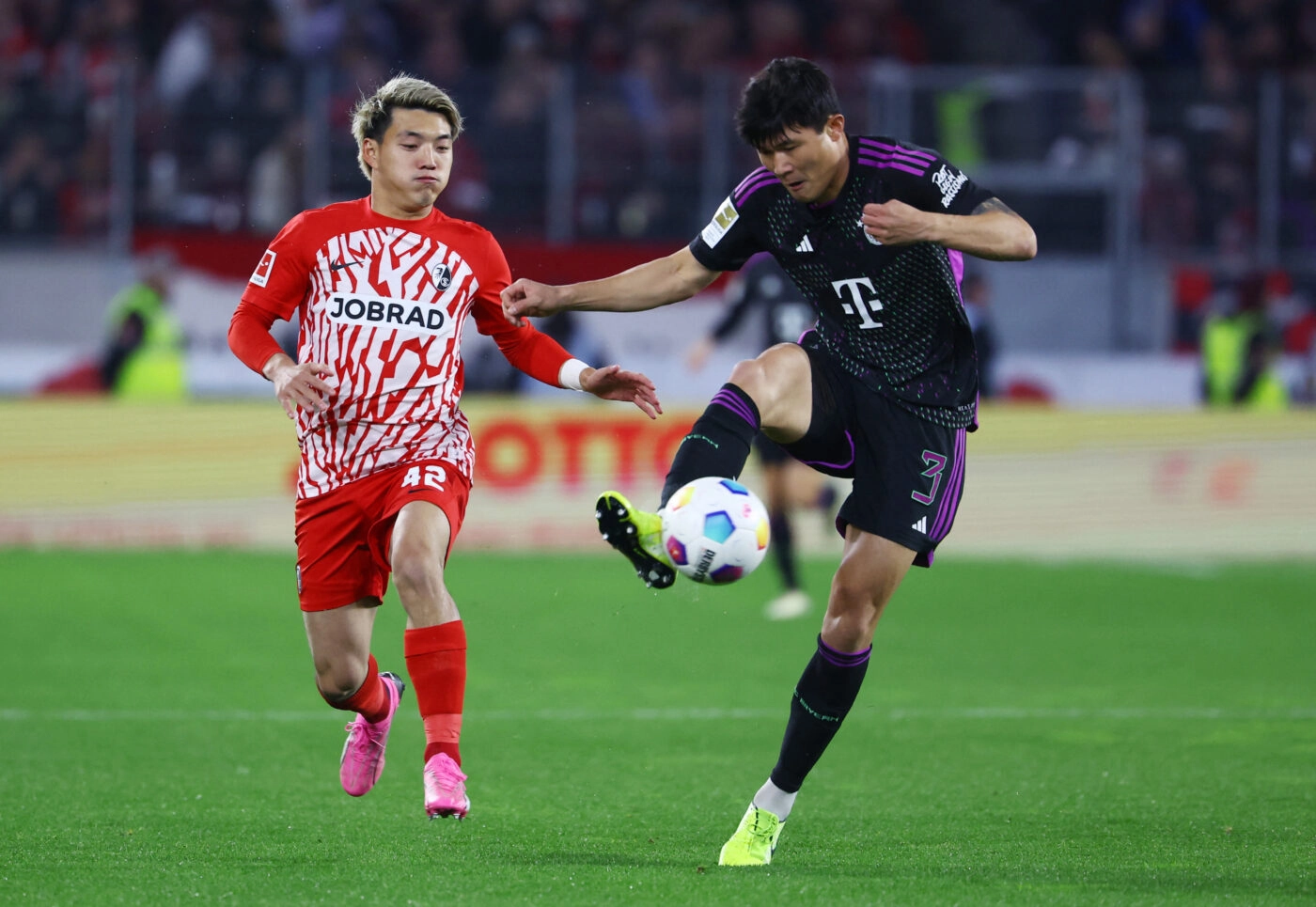 Soi kèo Freiburg vs Bayern Munich - Vòng 28 Bundesliga